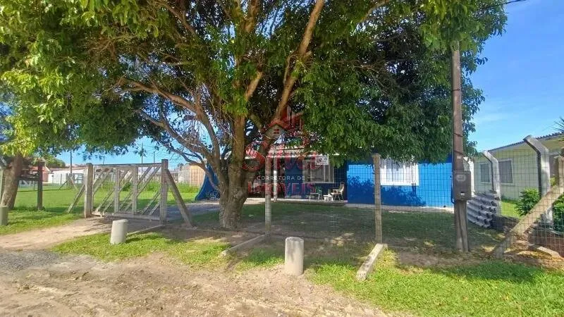 Imagem Casa 3 dormitórios a 400m do mar em Marisul