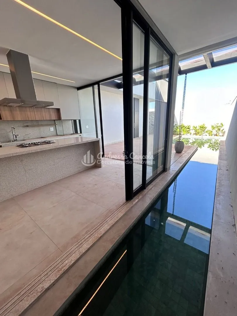 Imagem Casa com 3 dormitórios à venda, 220 m² por R$ 1.800.000,00 - Quinta do Lago I - Blue Lagoon - São José do Rio Preto/SP