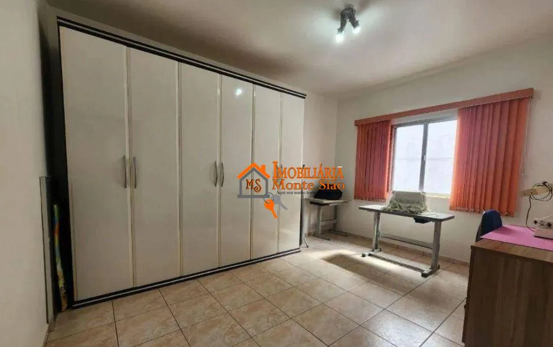 Imagem Casa com 3 dormitórios à venda, 350 m² por R$ 1.550.000 - Vila Bremen - Guarulhos/SP