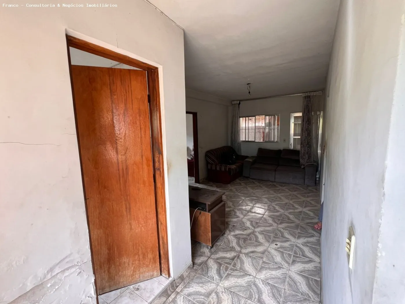 Imagem Sobrado para Venda em Franco da Rocha, Vila Bela, 5 dormitórios, 2 suítes, 4 banheiros, 2 vagas