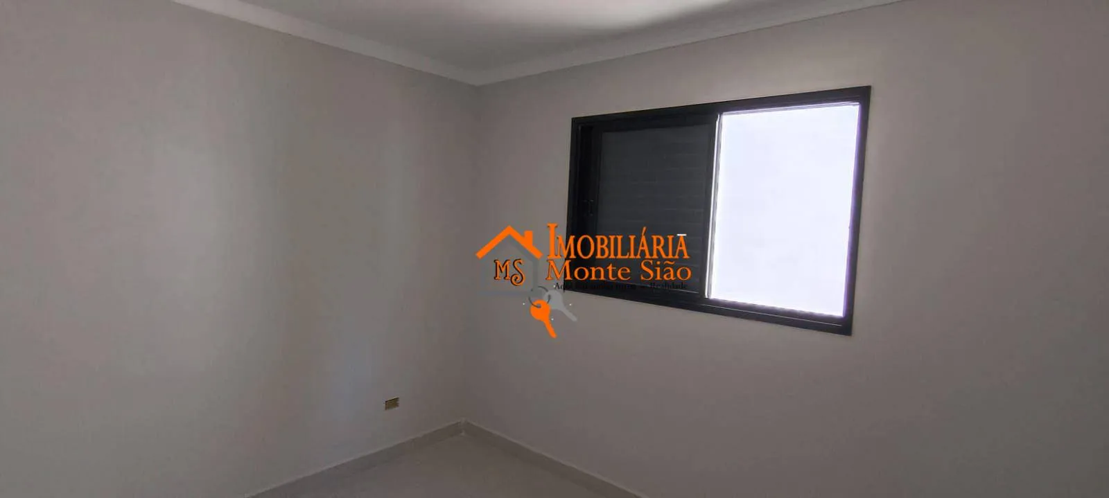 Imagem Sobrado com 3 dormitórios à venda, 100 m² por R$ 700.000,00 - Parque Flamengo - Guarulhos/SP