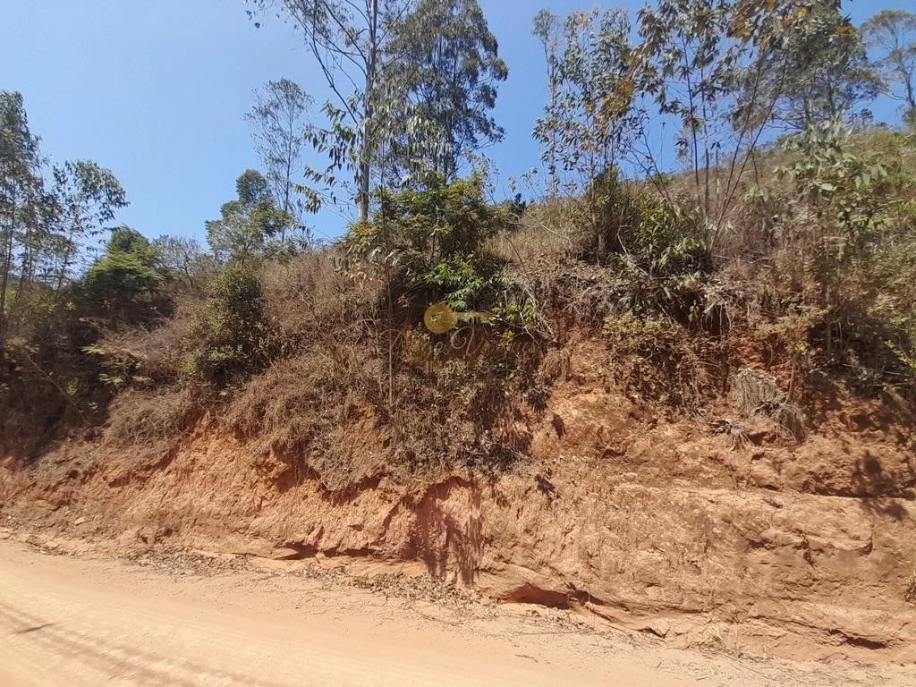 Foto do imóvel Terreno para Venda em Teresópolis / RJ em Estrada Carlos Taylor
