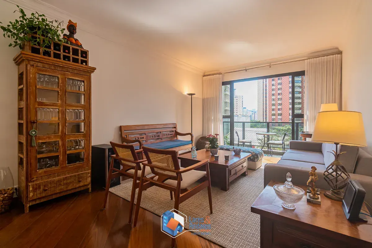 Imagem Apartamento para venda em Moema com 3 quartos, sendo 1 suíte, 152m²