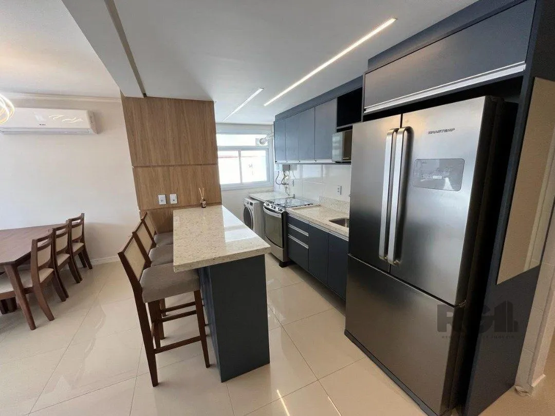 Imagem Apartamento com 2 dormitórios, sendo uma suíte, em empreendimento diferenciado em Capão da Canoa, no bairro Navegantes, próximo à divisa de Atlântida