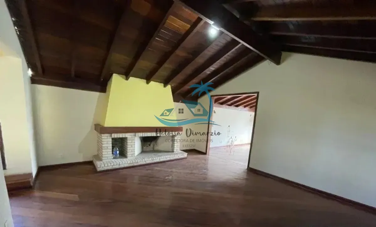 Imagem Casa de alto padrão à venda em condomínio fechado (Jardim Costa Azul) em Ubatuba