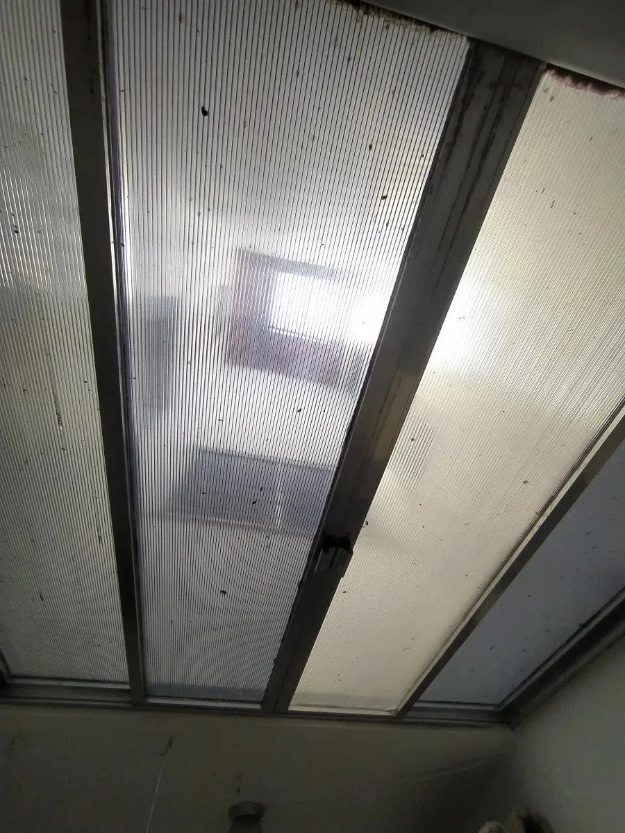 Imagem Casa em Condomínio para Venda em Cabo Frio / RJ no bairro Peró