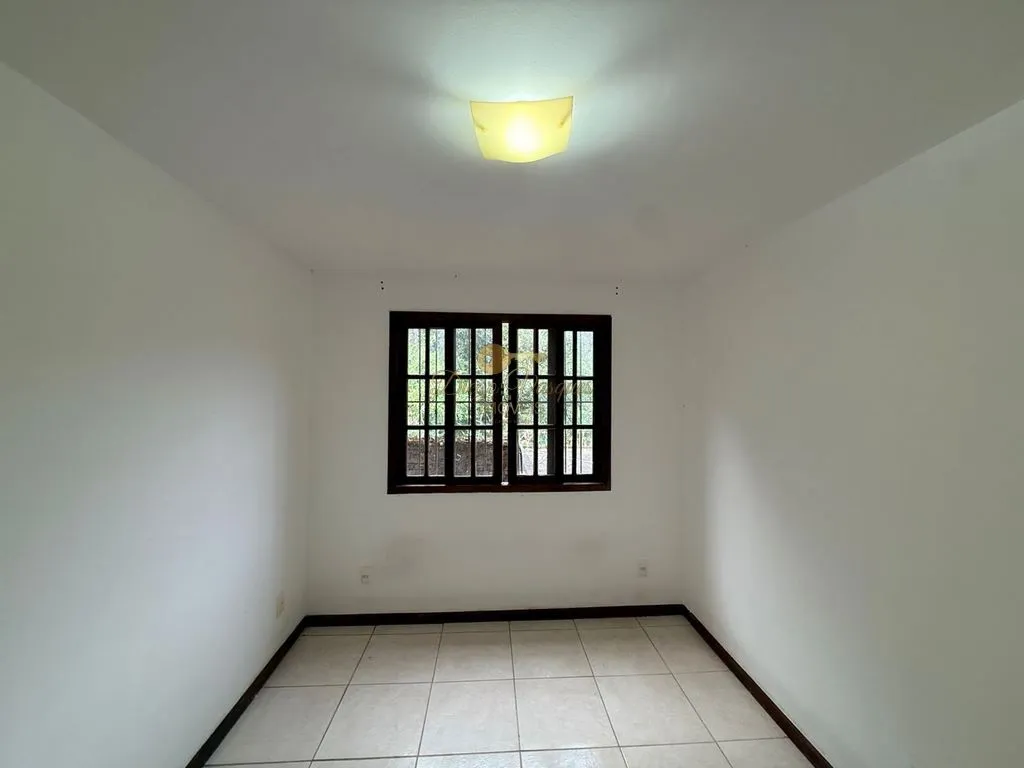 Imagem Casa em Condomínio para Venda em Teresópolis / RJ no bairro Bom Retiro