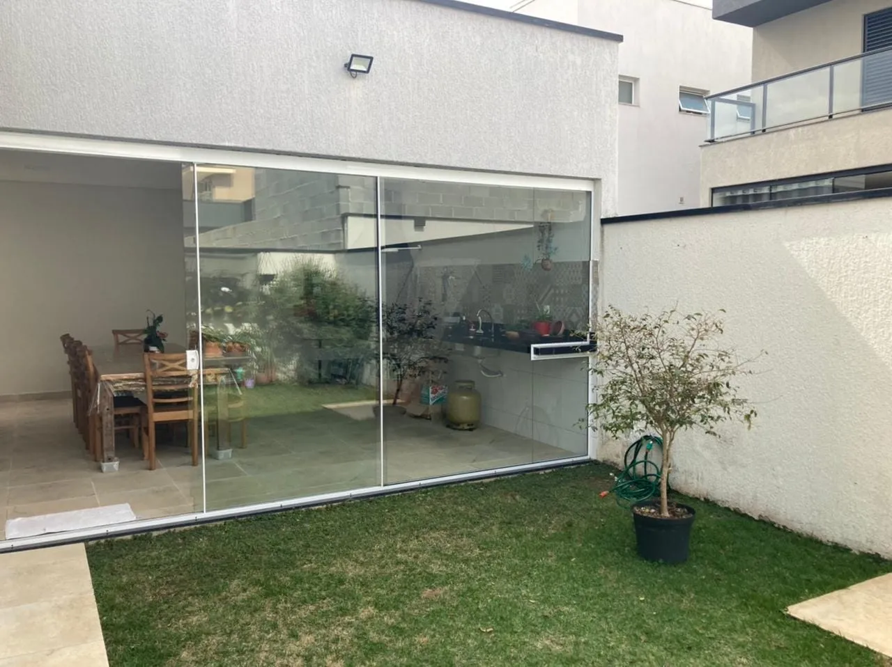 Imagem Casa à venda 4 Quartos, 4 Suites, 5 Vagas, 300M², Piracangaguá, Taubaté - SP | Condomínio Ouroville