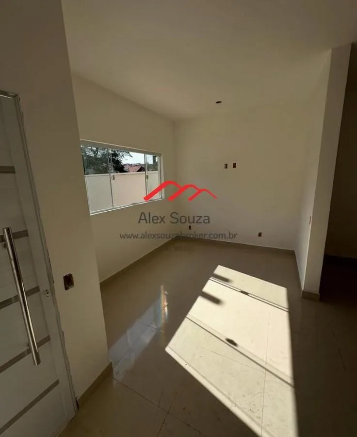 Imagem Casa para Venda em Hortolândia, Jardim São Jorge, 2 dormitórios, 1 suíte, 1 banheiro, 2 vagas