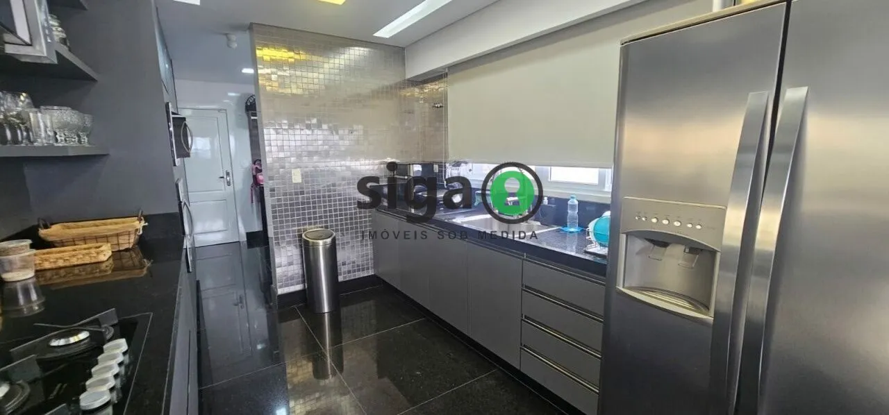 Imagem Cobertura Triplex 380 m² a venda