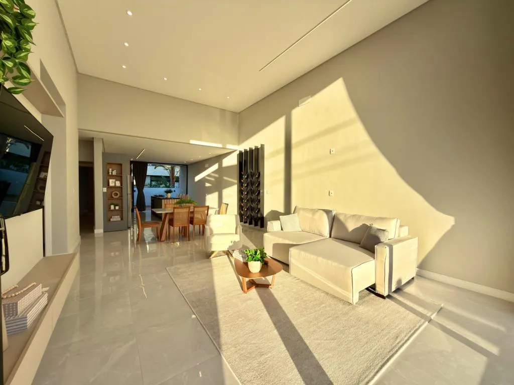 Imagem Casa em Condominio 4 Dormitórios - Bairro --