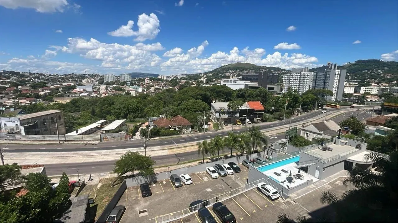 Imagem Apartamento de 3 dormitórios á venda no Bairro Teresópolis