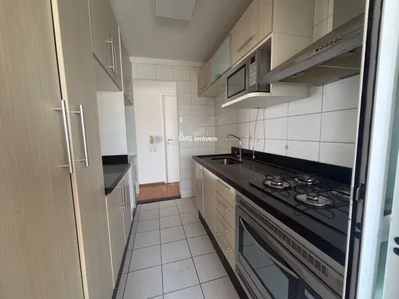 Imagem Apartamento à venda em São Paulo. Bairro Bela Vista: 3 quartos, 1 suíte, 1 sala, 2 banheiros, 1 vaga, 66m².