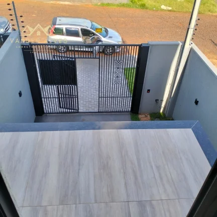 Imagem Imperdível oportunidade: Casa à venda em Foz do Iguaçu-PR, Três Pinheiros, 3 quartos, 1 suíte, 2 salas, 2 banheiros, 2 vagas, 125m²!