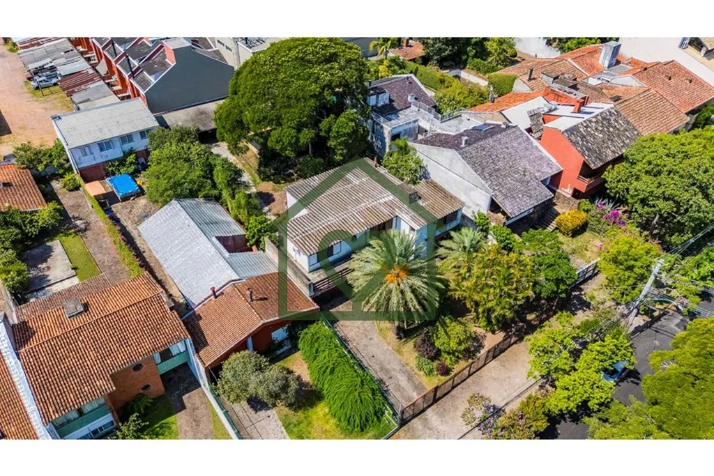 Imagem O terreno é amplo e espaçoso, com seus 1188m² sendo 22m x 54, proporciona versatilidade para uma ...