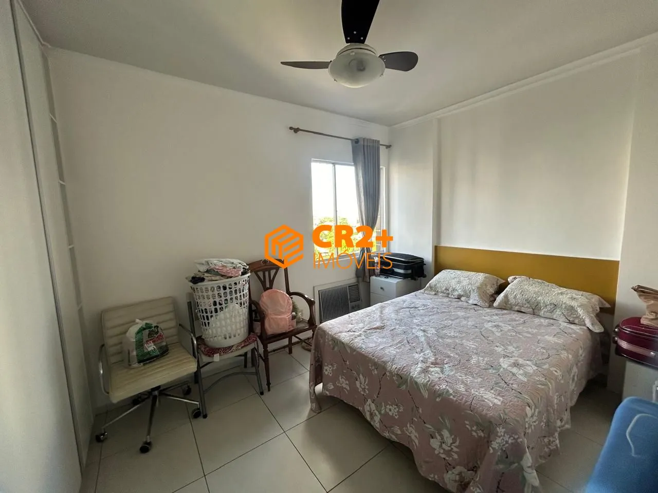 Imagem Apartamento à venda com 185m² , 4 quartos sendo 2 suítes no Espinheiro.
