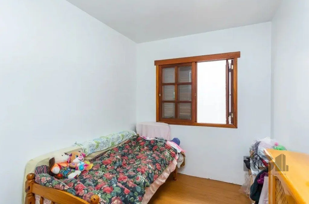 Imagem Casa 160m², 3 dormitórios, 4 vagas no bairro Cristo Redentor