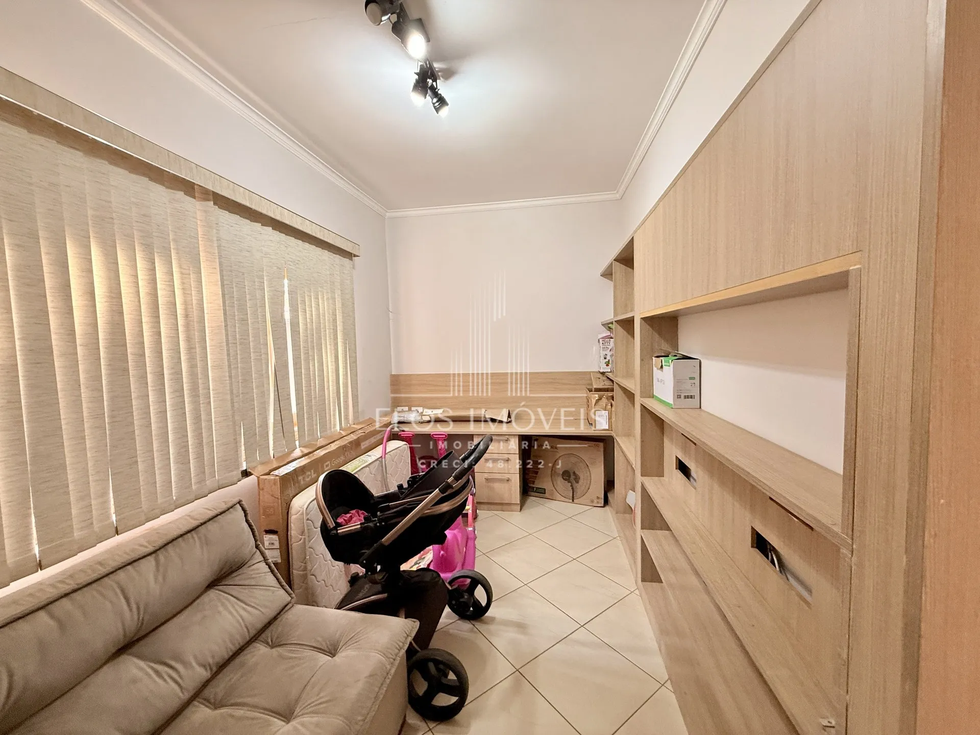 Imagem Casa de 3 quartos, 220m² no bairro Vila Limeirânea, em Limeira