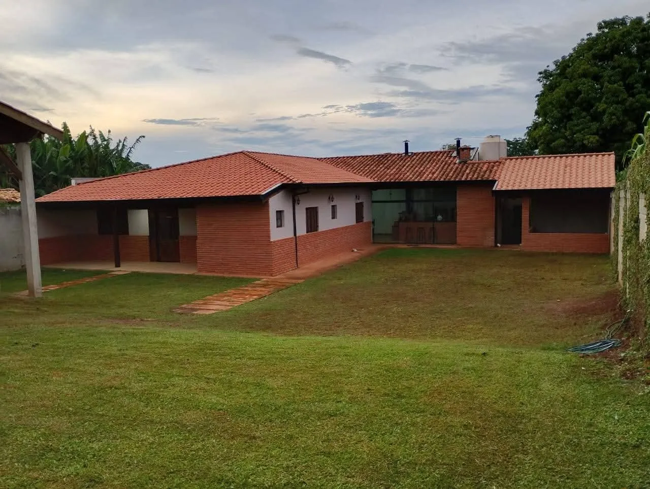 Foto do imóvel Linda chácara 280m² de área construída em Araçoiaba da Serra em ARAÇOIABA, ARAÇOIABA DA SERRA - SP