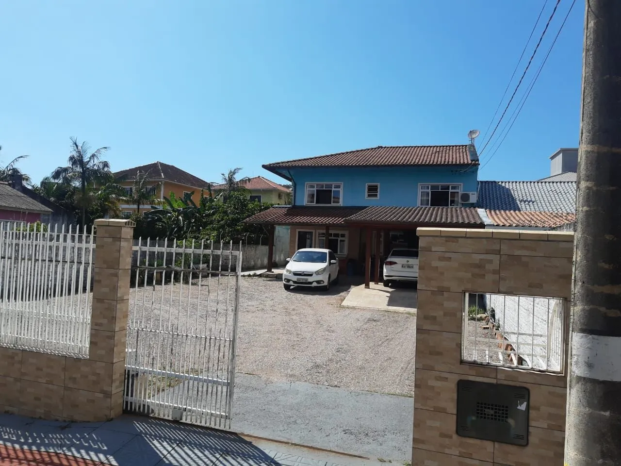 Imagem Grande Oportunidade - Casa Ampla e Recém Reformada em Localização Privilegiada