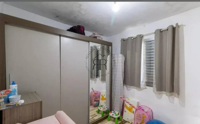 Imagem Localizado na cidade de São Paulo, no bairro Vila Silvia, este apartamento de 48m² oferece uma exc...