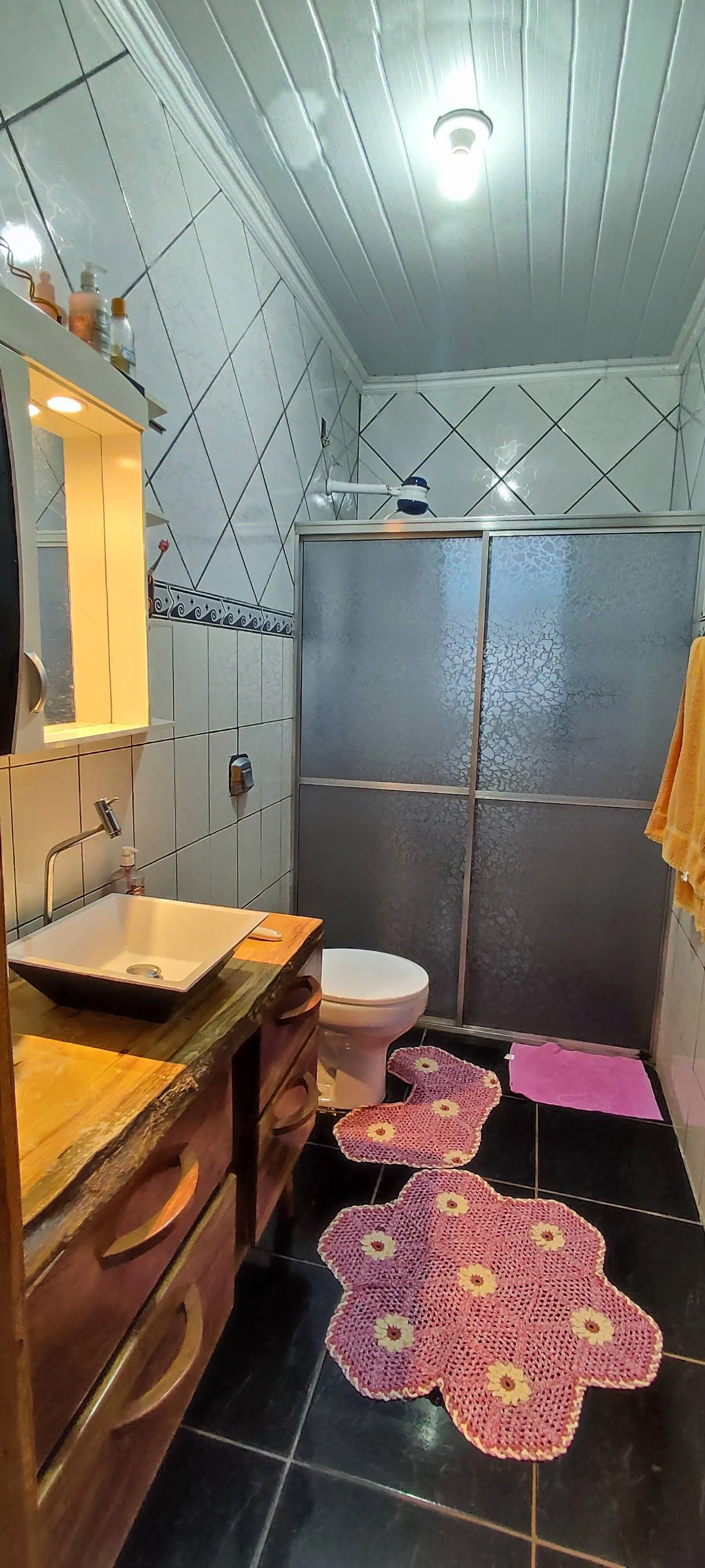 Imagem Casa à venda em Santos Dumont, Cascavel - 130m² - Churrasqueira e Closet