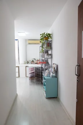 Imagem Belissima Sala Comercial com 45m² no Centro de Florianópolis