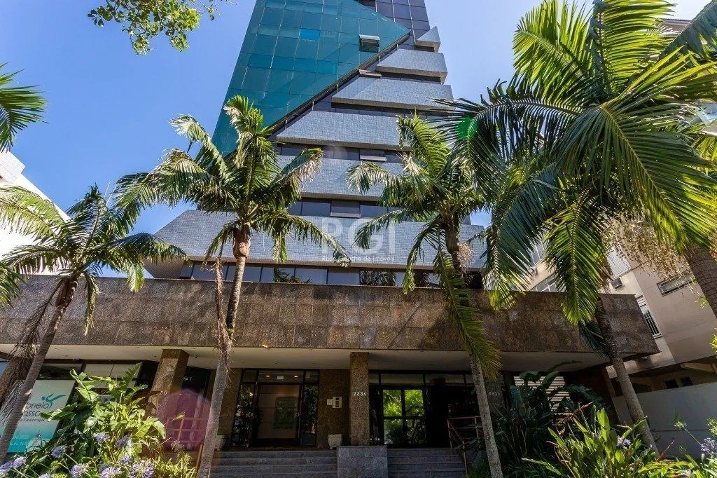 Imagem Loja Comercial na Av Cristóvão Colombo