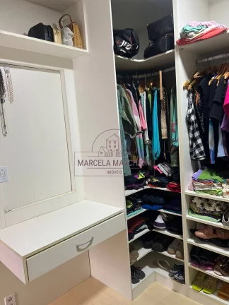Imagem Apartamento de 3/4 com suíte e Closet, varanda com cortina de vidro