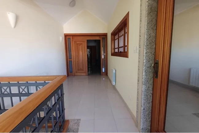Imagem Casa para venda no bairro Partenon em Porto Alegre