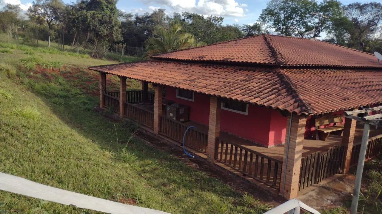 Imagem Vendo um ótimo sítio em Esmeraldas/MG ,com 8.000 m² de terreno