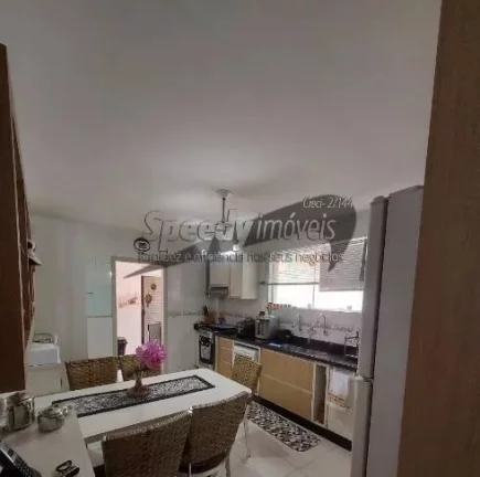 Imagem Casa á venda em Santos, Rua Liberdade