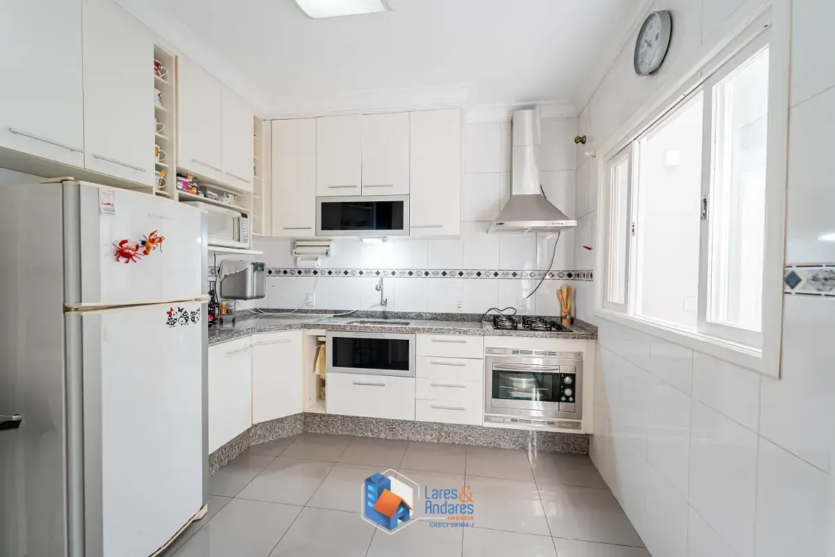 Imagem Casa para venda em Chácara Santo Antônio (Zona Sul) com 2 quartos, sendo 1 suíte, 140m²