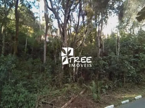 Imagem VENDA DE TERRENO NO CONDOMÍNIO ARUJAZINHO II, EM ARUJÁ/SP, COM ÁREA TOTAL DE 1.420M² E TOPOGRAFIA EM ACLIVE E DECLIVE. CONSULTE-NOS.