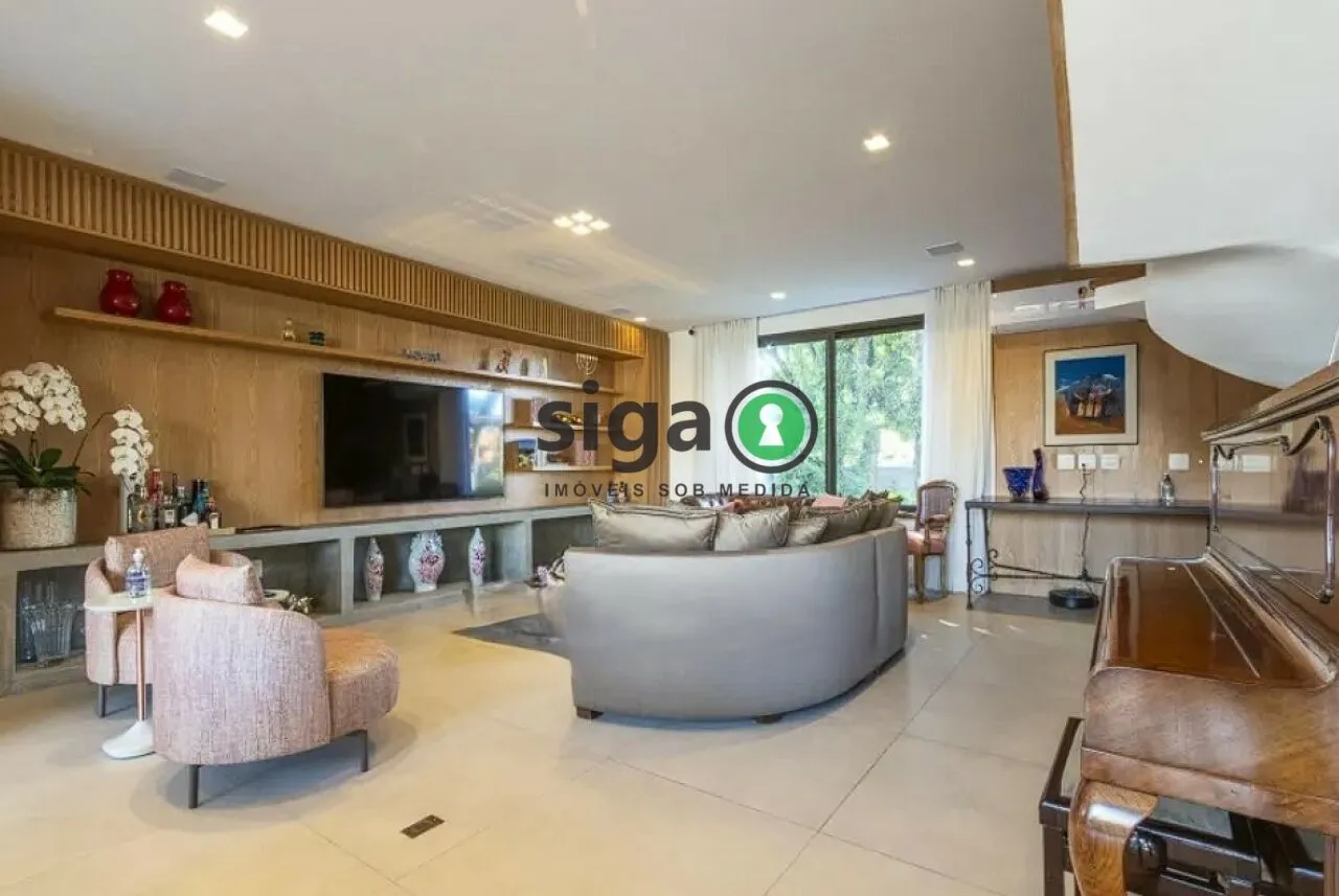 Imagem Casa em Rua fechada a venda na Cidade Jardim com 4 quartos