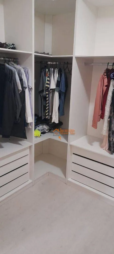 Imagem Sobrado com 3 dormitórios à venda, 316 m² por R$ 1.170.000,00 - Jardim Vila Galvão - Guarulhos/SP