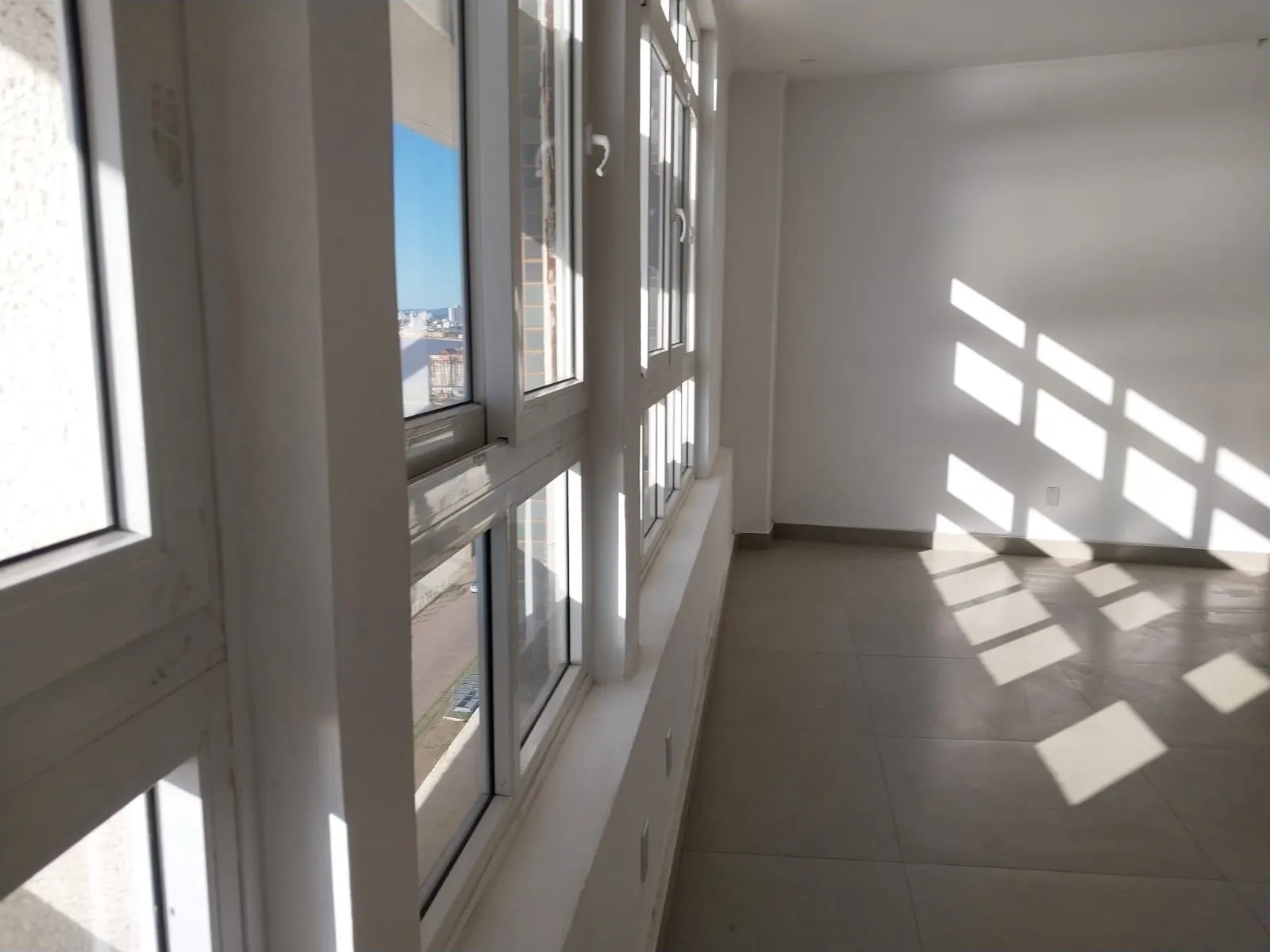 Imagem Excelente 3 salas conjugadas 169,9 m² Centro Porto Alegre