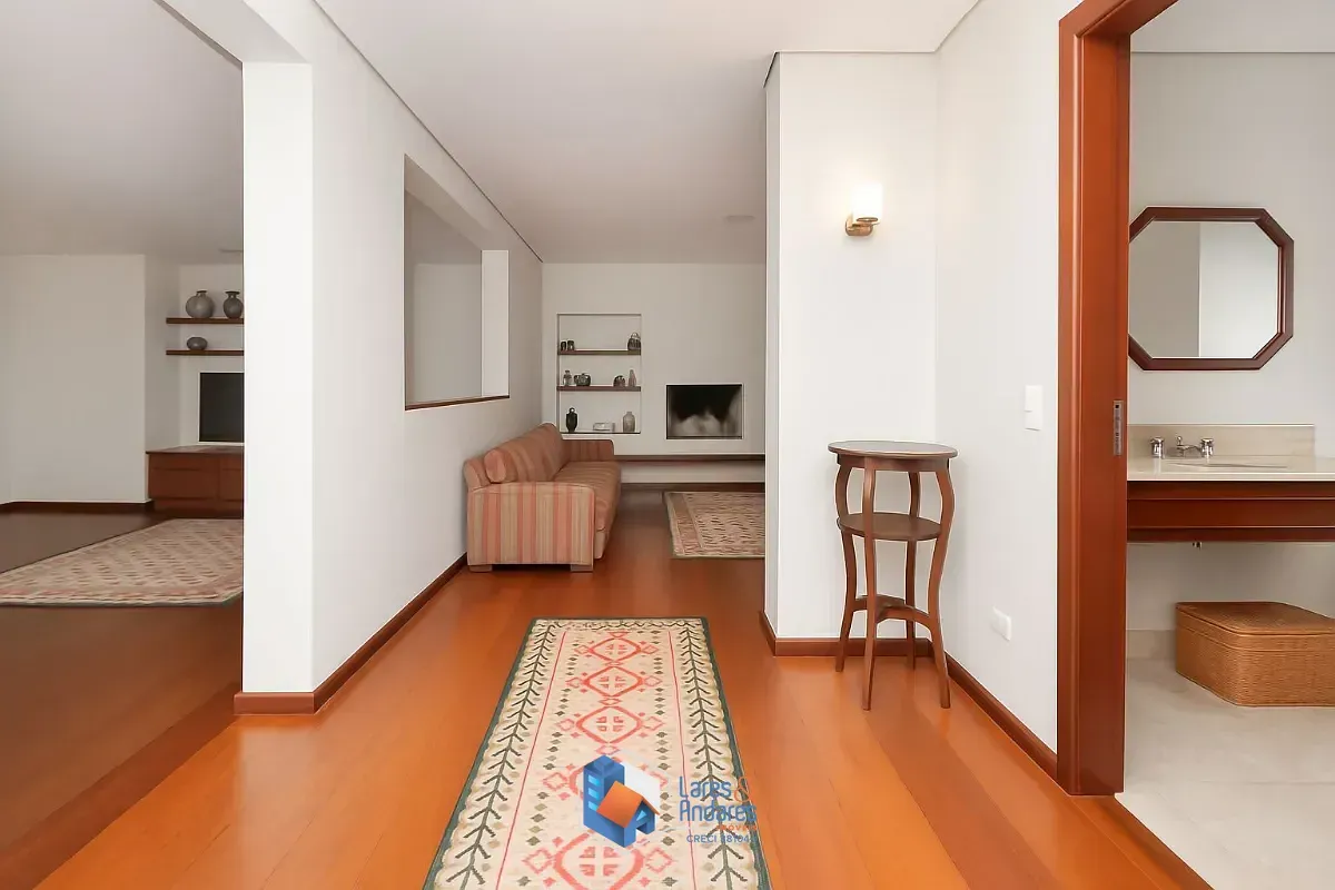 Imagem Sobrado para venda em Vila Ida com 4 quartos, sendo 4 suítes, 426m²