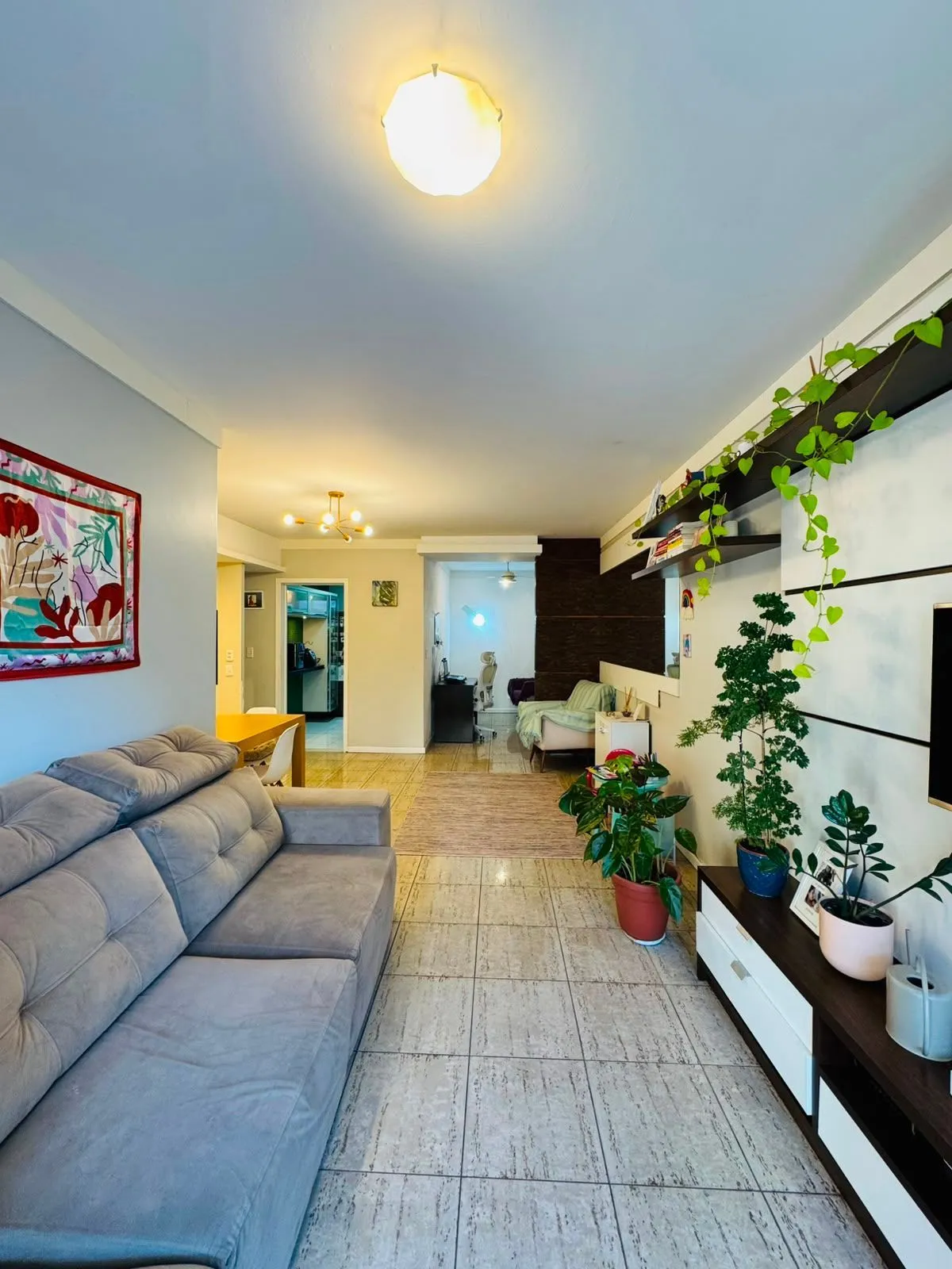 Imagem Bela Vista: Apartamento com 2 Dormitórios e 2 Vagas em Localização Privilegiada
