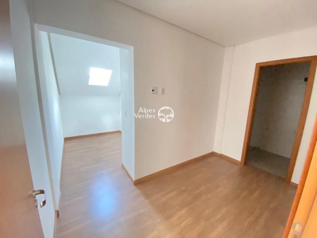 Imagem Cobertura com 2 dormitórios à venda por R$ 964.000,00 - Dutra - Gramado/RS