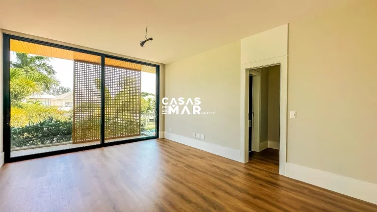Imagem Magnífico Triplex Novíssimo no Condomínio Del Lago: Luxo, Conforto e Sofisticação em 860m²