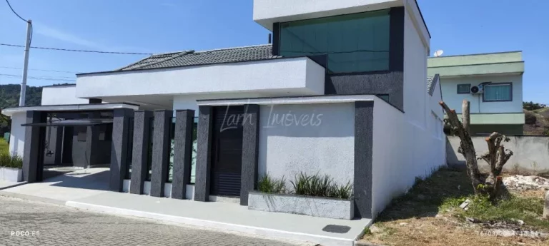 Imagem Casa Luxuosa 300m² - Condomínio Mansões Varanda, RJ
