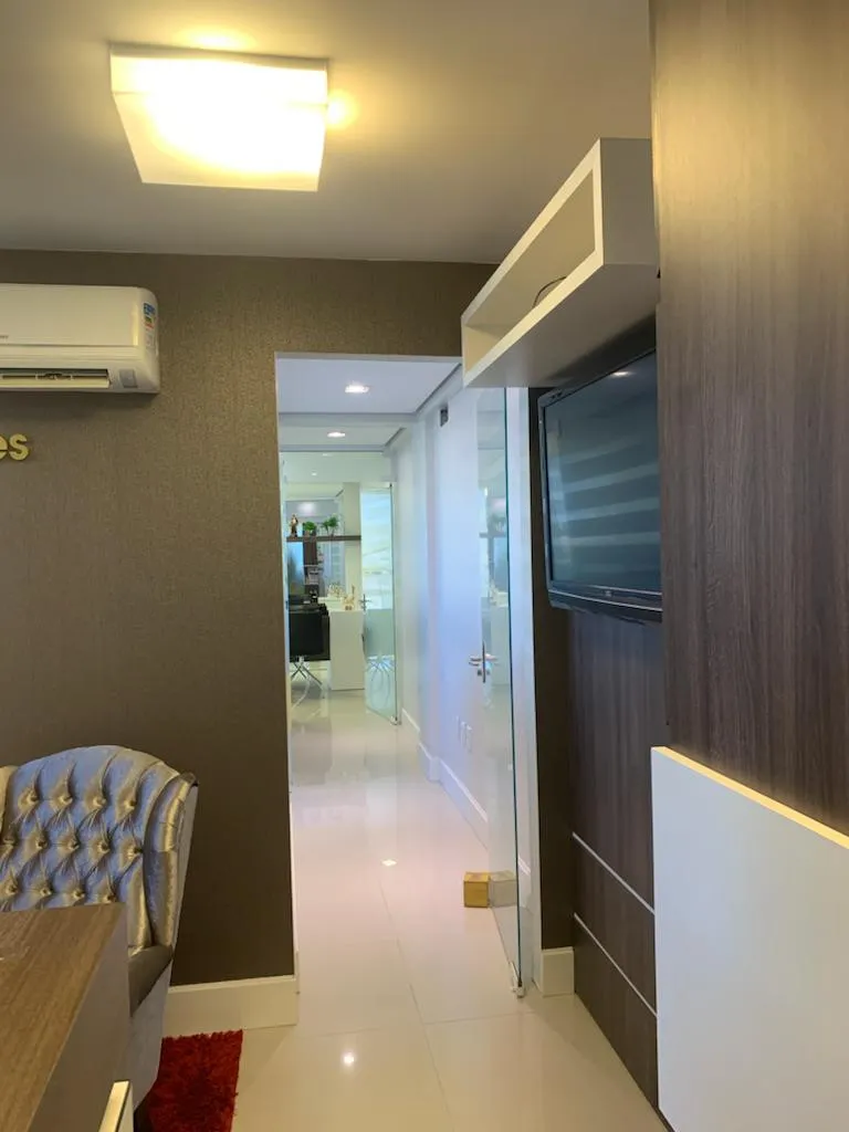 Imagem Sala comercial à venda em Torres, Centro, 49.06m2