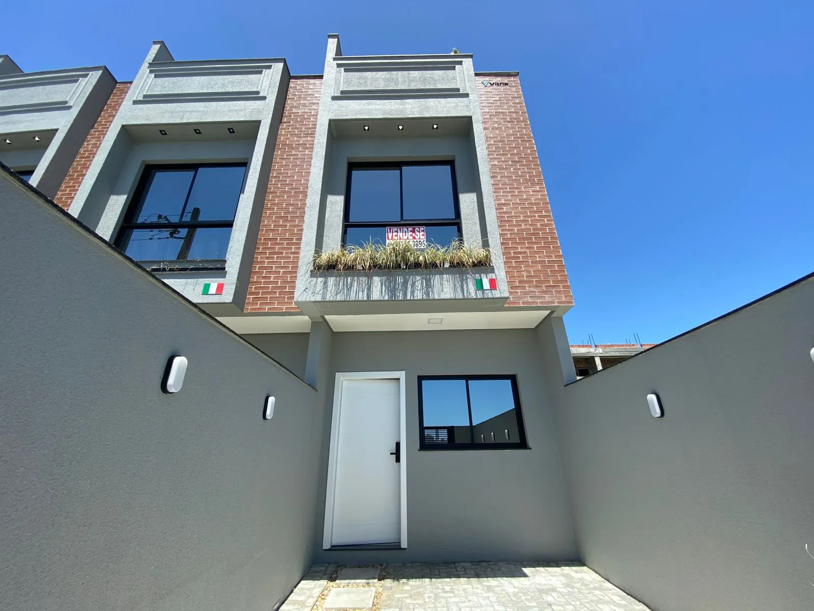 Foto do imóvel Casa à venda com 108m2 por R$ 715.000,00