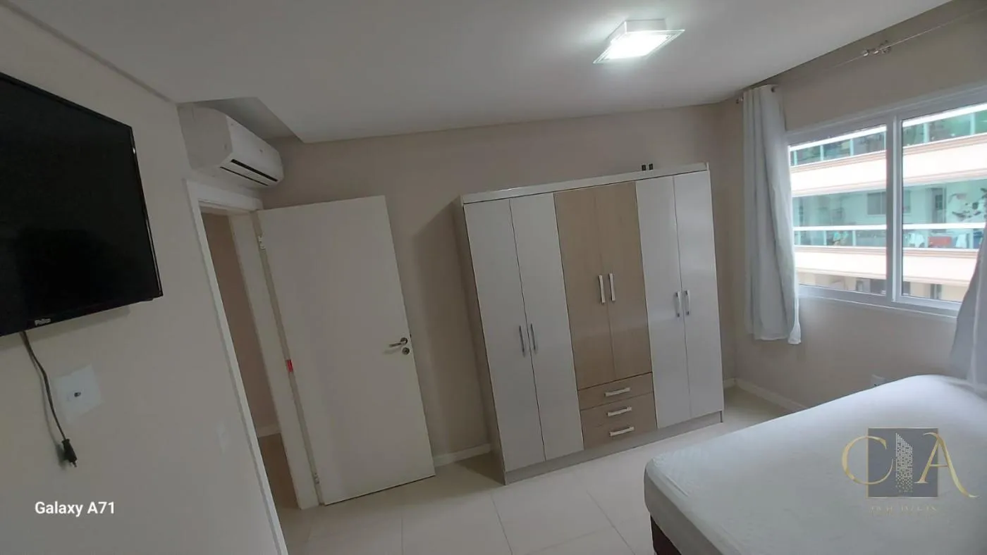 Imagem Apartamento para Venda em Itapema, Meia Praia, 3 dormitórios, 3 suítes, 4 banheiros, 4 vagas
