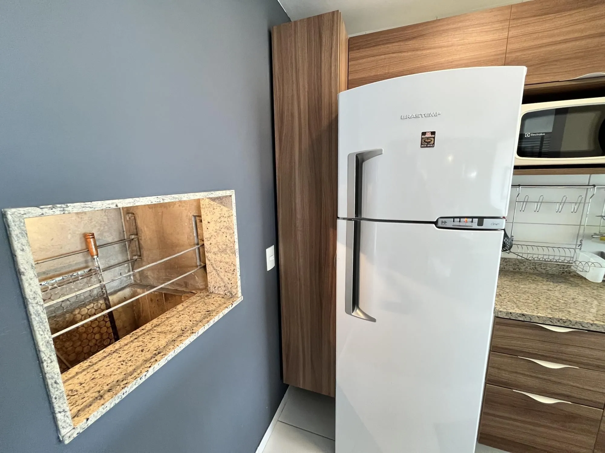 Imagem Apartamento de 2 quartos, transformados em 1 e vaga de garagem bairro S. Geraldo