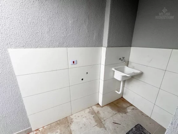 Imagem Casa de condomínio na Vila Tupi, 2 Dormitórios com Suíte! Casa Térrea!