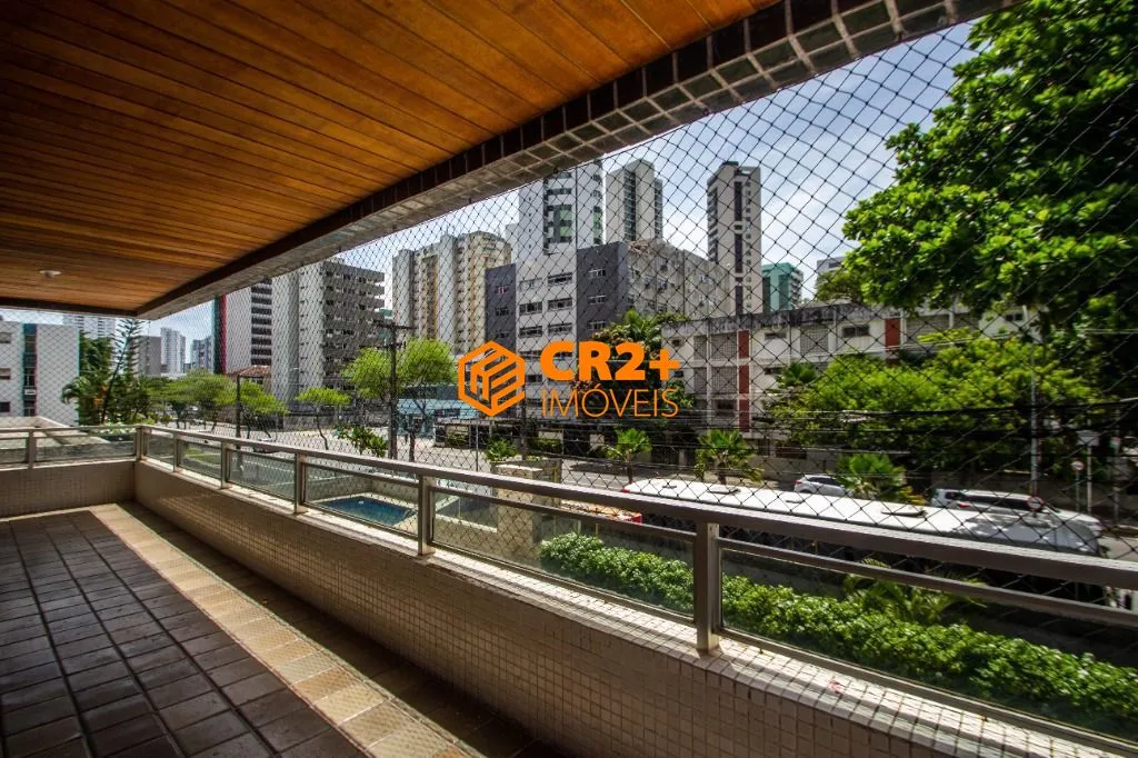 Imagem Apartamento Boa Viagem - 4 quartos -1 suite - Varanda- 2 Garagens
