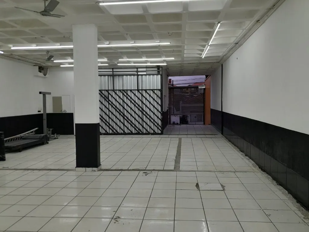 Imagem Prédio comercial em Tremembé, São Paulo Sp, com 14 vagas, 1.078,00 m²