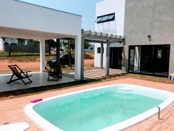 Imagem Maravilhosa casa a venda no condomínio Riviera de Santa Cristina XIII - Setor Iate